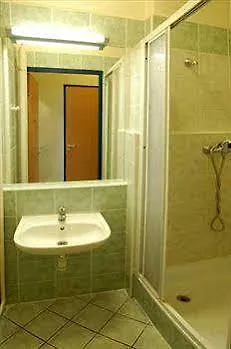 Dizzy Daisy Riviera *