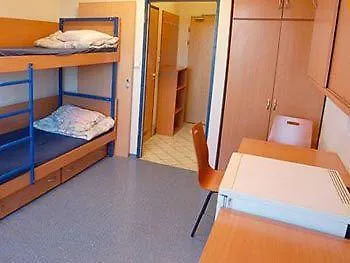 Dizzy Daisy Riviera *